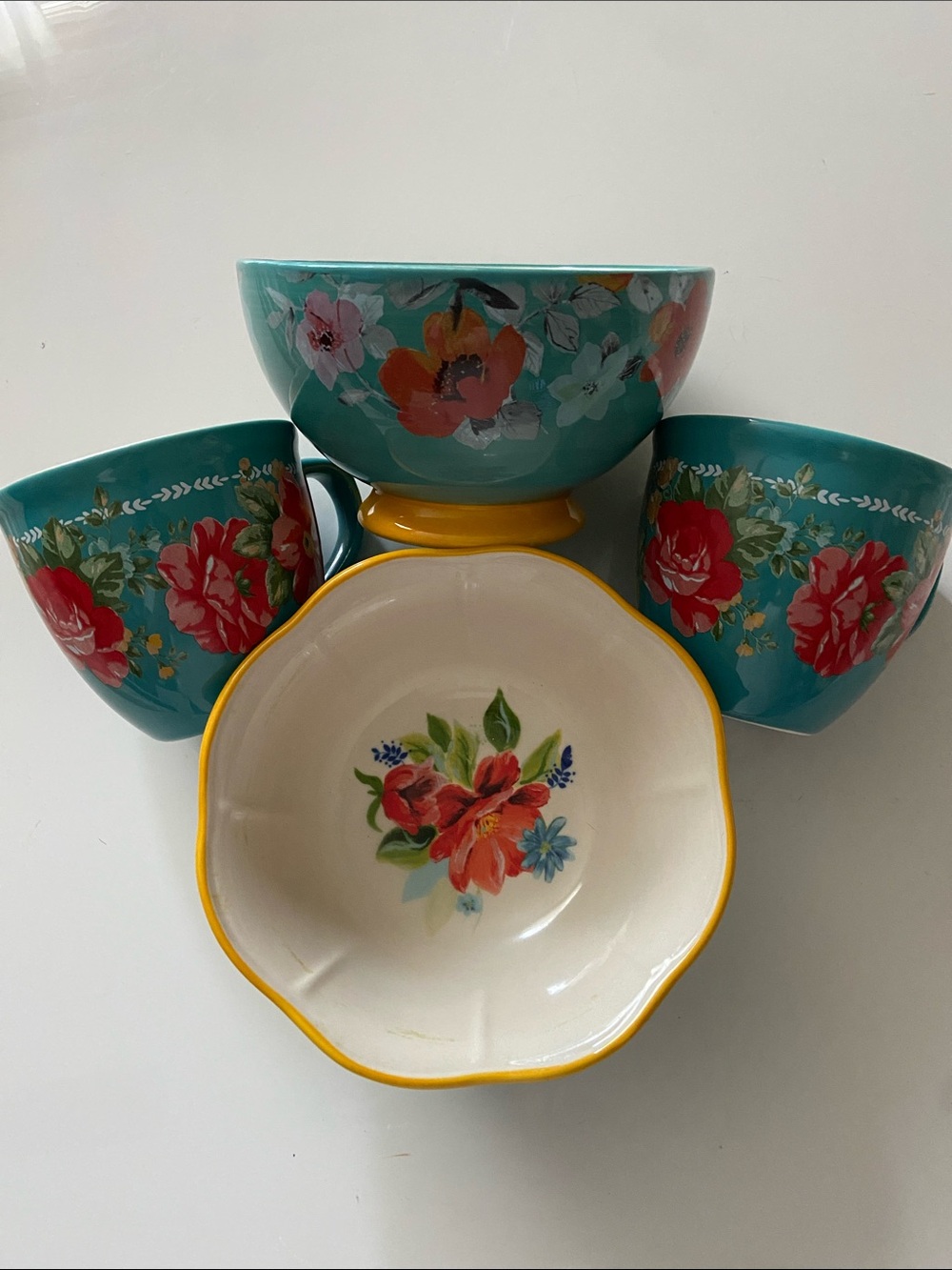 Pair of The Pioneer Woman Floral Mug in Teal 16 ounces+ 2 Serving Bowls NWT